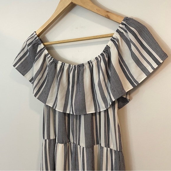 Maurices Off The Shoulder Maxi Dress Sz XS White Black Stripe Ruffle High Low - Picture 7 of 10